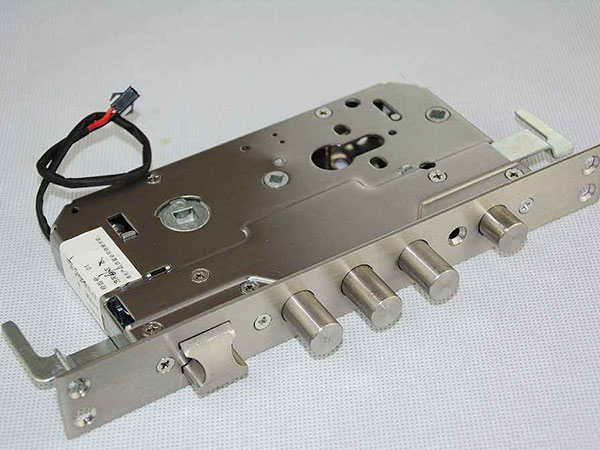 唐山24小时上门开锁公司